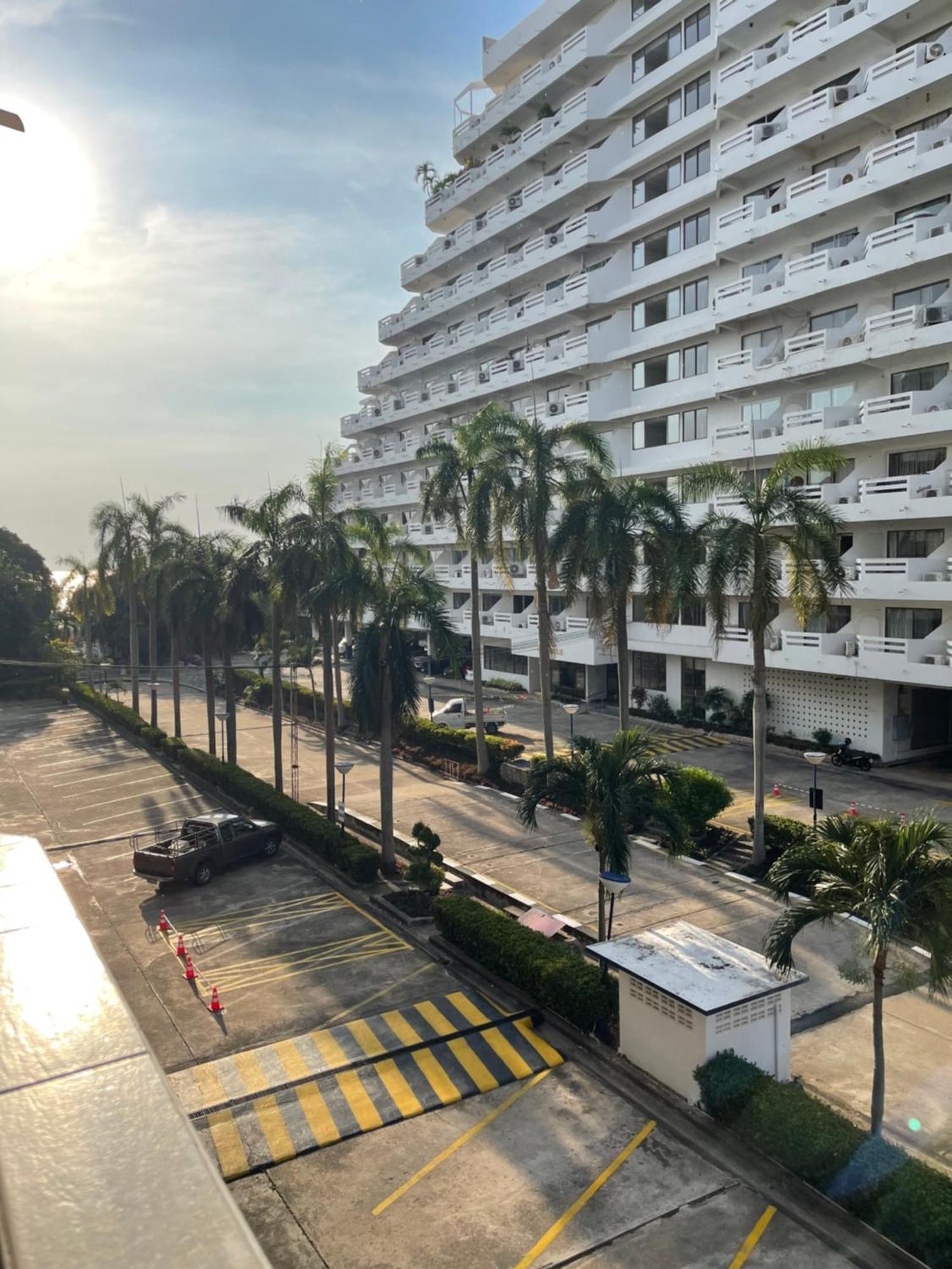 Jomtien Condotel Condominium Pattaya Esterno foto